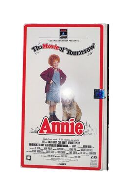 Annie (VHS, 1993)